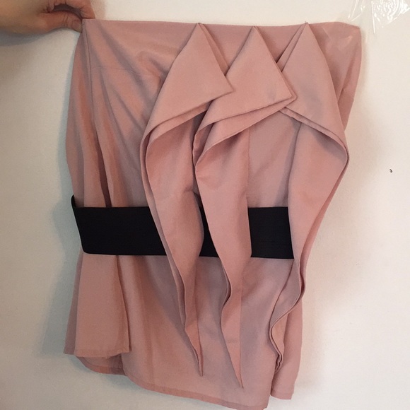 Pink ruffle top - Picture 2 of 3